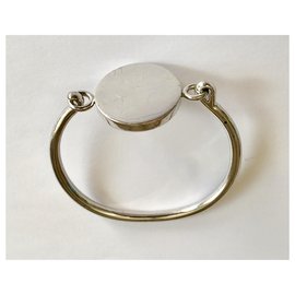 Céline-corner-Silvery