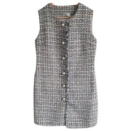 Chanel Robe Schwarz Weiß Hellblau
