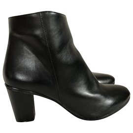 Jonak Ankle Boots Black