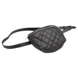 Chanel-sac ceinture-Noir