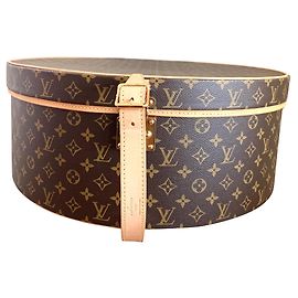 Louis Vuitton Hat box Brown