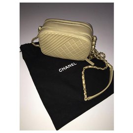 Chanel-Bolsa de Chanel-Dorado