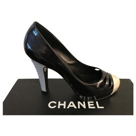 Chanel-Bombas de chanel-Negro