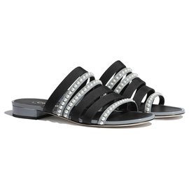 Chanel-SANDALIAS CHANEL MULAS NUEVAS-Negro,Gris