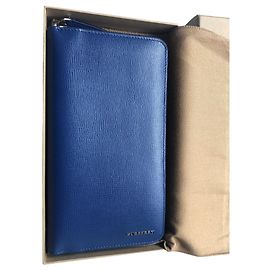 Cartera Burberry de piel azul Azul