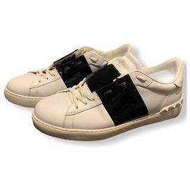 misura sneaker valentino rockstud 43,5 è eccellente condizione Nero Bianco