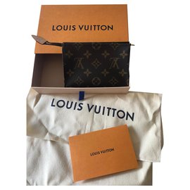 Louis Vuitton-articoli da toeletta new lv-Marrone