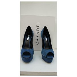 Casadei-casadei platform  size 11 US-Blue