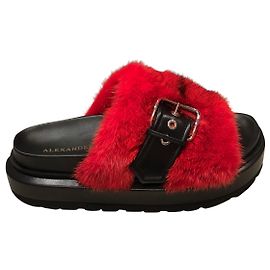 Alexander Mcqueen Nerzseiten Rot