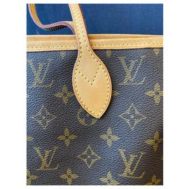 Louis Vuitton-Sacolas-Marrom