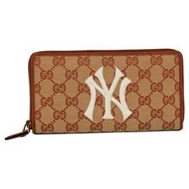 Gucci-Gucci wallet – New York Yankees collection-Beige