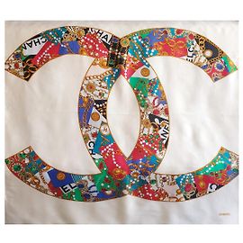 Chanel CC PERLA MULTICOLORE E MOTIVO A CATENA Multicolore Bianco sporco