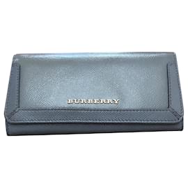 Burberry-Penrose-Andere