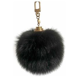 Louis Vuitton Fuzzy Bubble black Fox Fur Charm Black