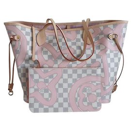 Louis Vuitton MM inesistente Altro