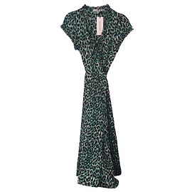 Gerard Darel Gérard Darel Neues grünes Leopardenkleid! Schwarz Weiß Grün