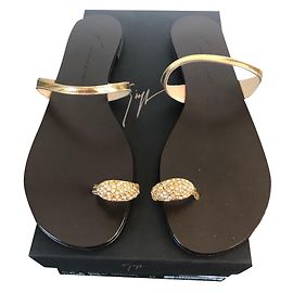 Giuseppe Zanotti Mulas Dourado Castanho escuro