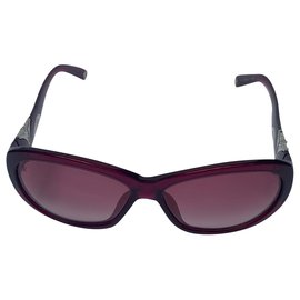 Louis Vuitton-Iris PM sunglasses-Dark red