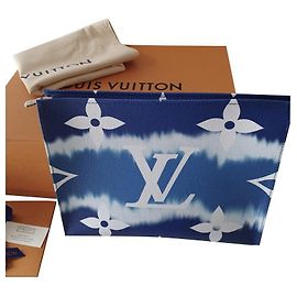 Louis Vuitton Pochette Blu scuro