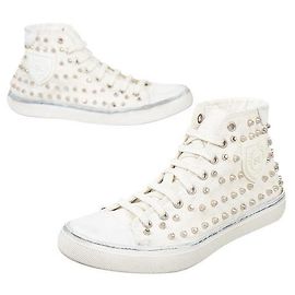 Yves Saint Laurent SCHUHE MIT STUDS Weiß