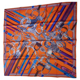 Hermès-Foulards de soie-Orange