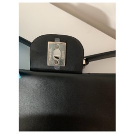 Chanel-Bolsos de embrague-Negro