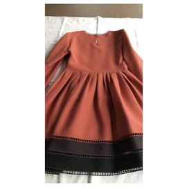 Fendi-Robes-Orange