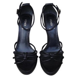 Fendi-Sandals-Black
