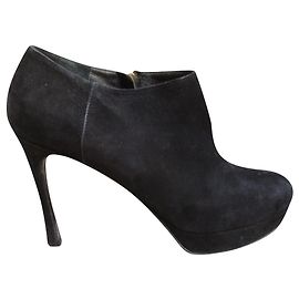 low-boots Yves Saint Laurent p 39 Noir