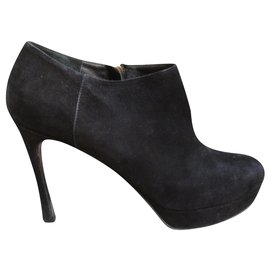 Yves Saint Laurent-low-boots Yves Saint Laurent p 39-Noir