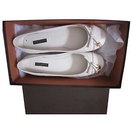 Louis Vuitton Sapatilhas de ballet Creme