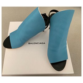Balenciaga-Sandálias-Azul claro