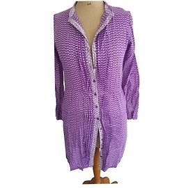 Vestido Antik Batik de algodón lavanda con botones Lavanda