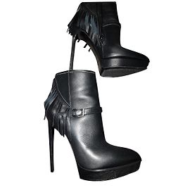 Botines Yves Saint Laurent de cuero negro con flecos Negro
