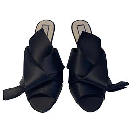 N°21 Mules Black