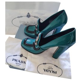 Prada-Patent heeled pump-Turquoise