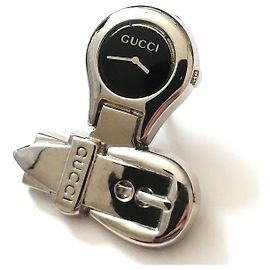 Gucci Pins e spille Argento