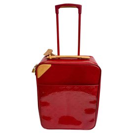 Louis Vuitton-Carrinho Pégase 48H couro envernizado vermelho-Vermelho