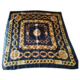 Chanel Sciarpe di seta Blu scuro