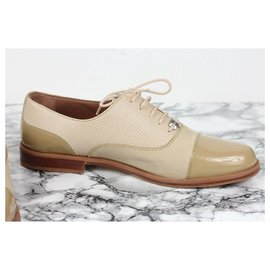 Russell & Bromley-Russell & Bromley sapatos Abercombie clássicos-Bege