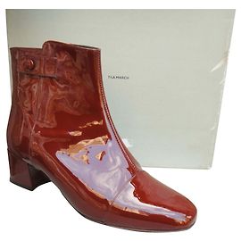 Botas de charol Tila March p 39 Marrón claro