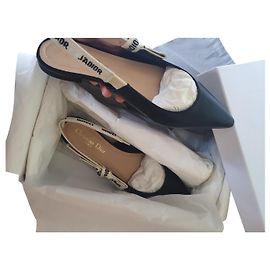 Christian Dior Black Leather Flats Size 37 Black