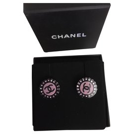 Chanel-Boucles d’oreilles ( percées)-Rose,Blanc