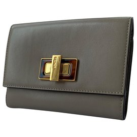 Fendi-Fendi Peekaboo medium wallet-Grey