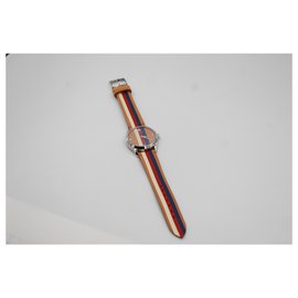 Gucci-Gucci watch in brown, blue, red and white leather.-Brown