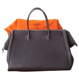 Hermès-Paris Mumbai-Dark brown