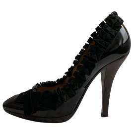 Yves Saint Laurent-Escarpins brevetés YSL vintage-Noir