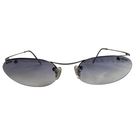 Moschino-Vintage Moschino schlanke Sonnenbrille-Lila
