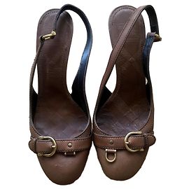 Burberry leather sandals Caramel