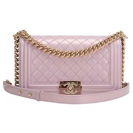 Chanel Boy Bag light purple , Medium size , perfect condition , neuf Purple